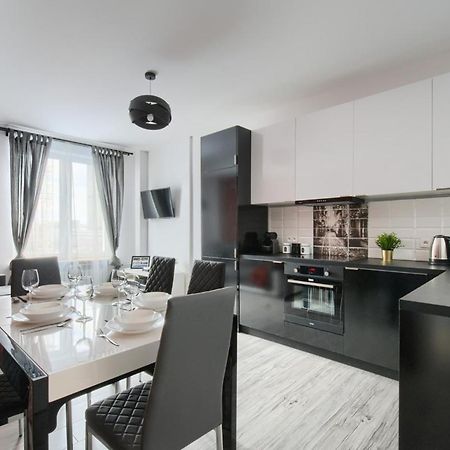 Oomph Warsaw Central Premium Apartments Varsóvia Exterior foto